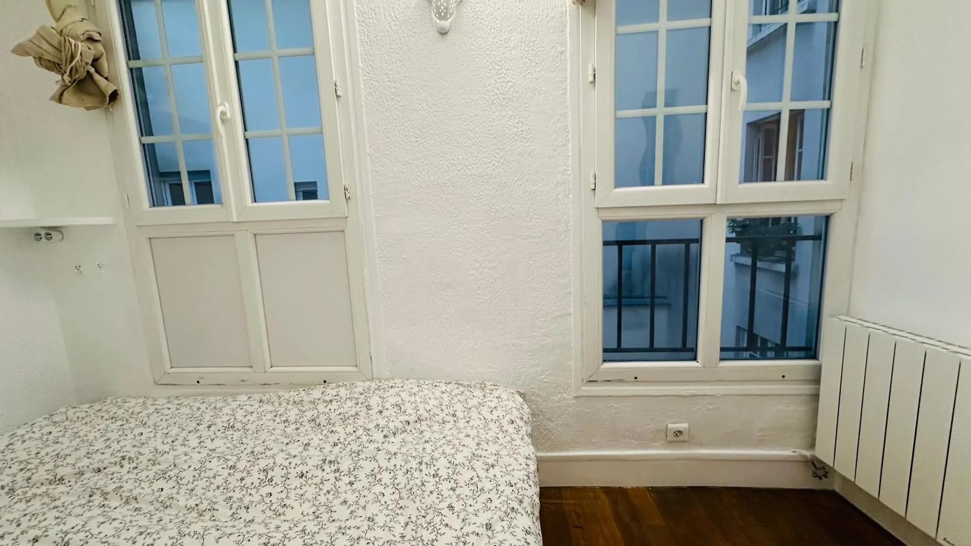 Dream Dwell - Apart In Historical Building Near Quartier Marais Paris